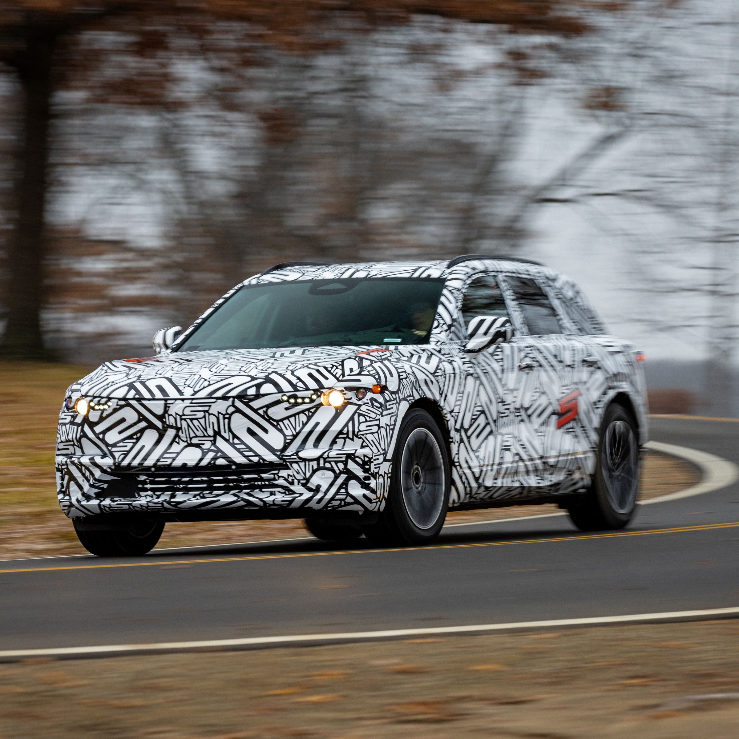 Acura ZDX in camouflage