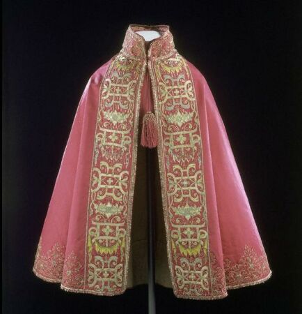 Cloak_1580-1600VA_Museum