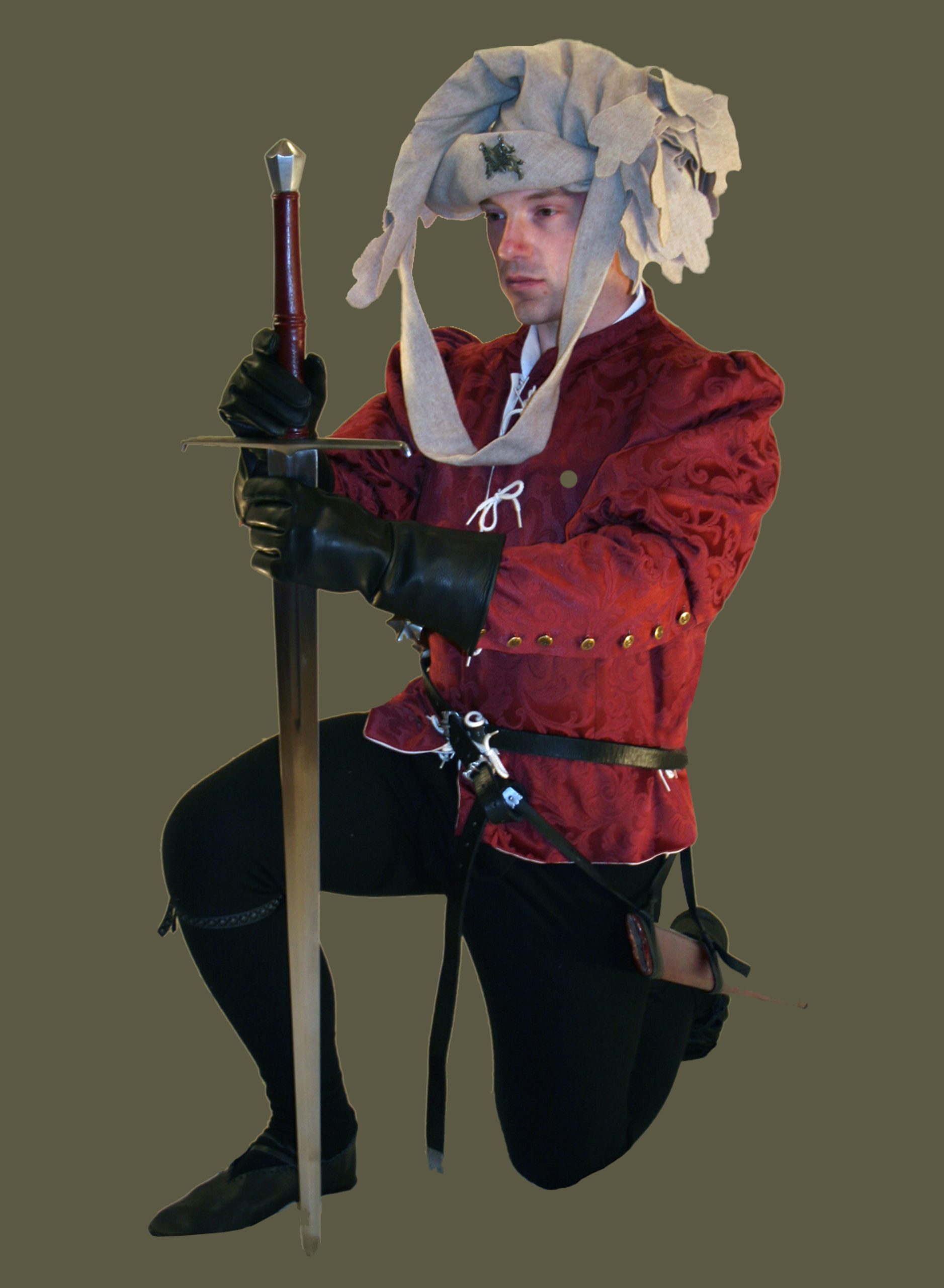 doublet_BurgundyBrocade_hoseBlackWool_2