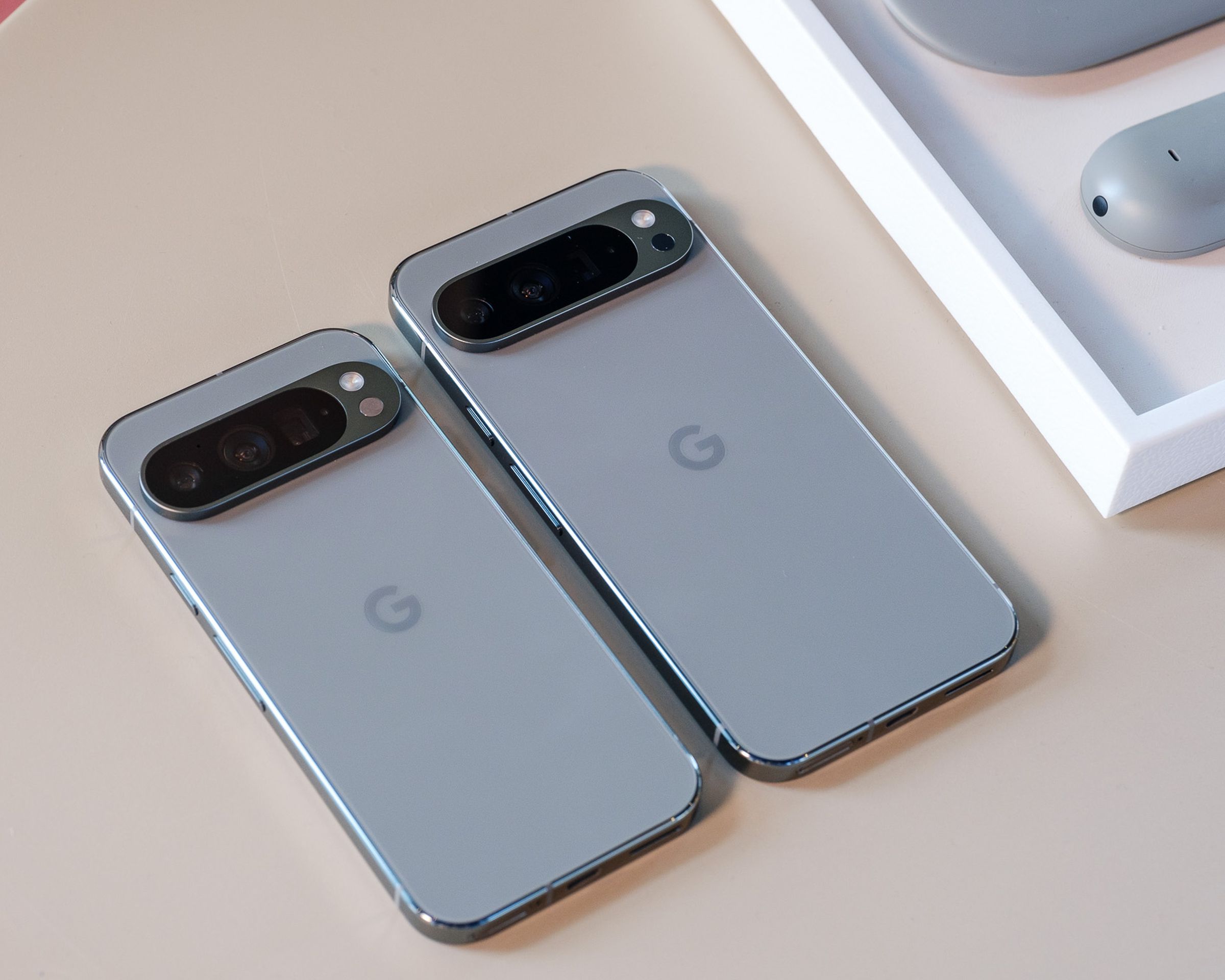 A hands-on photo of Google’s Pixel 9 / 9 Pro 9 / 9 Pro XL.