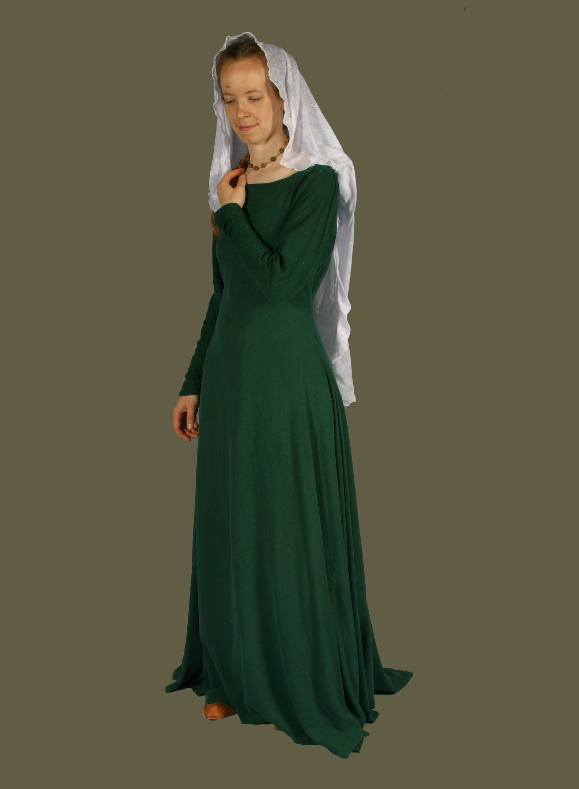 gown_GreenLinen