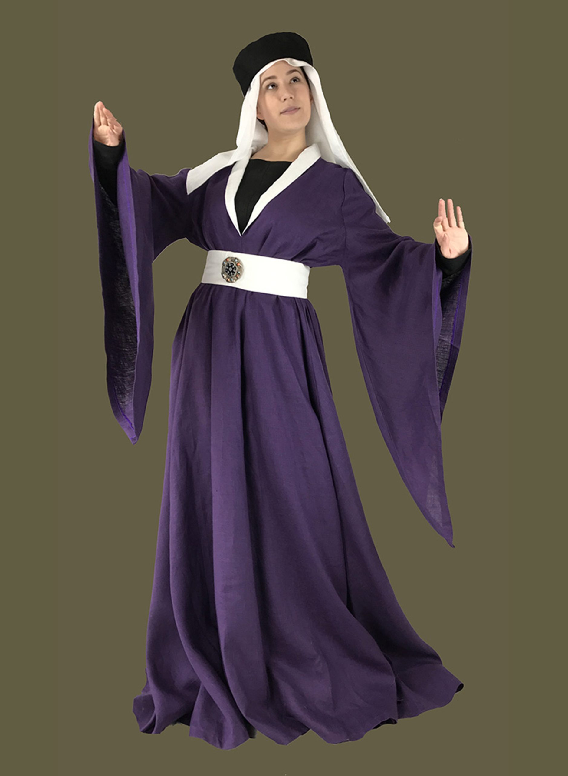 houpplelande_PurpWhtLinen_BlkHat_front3