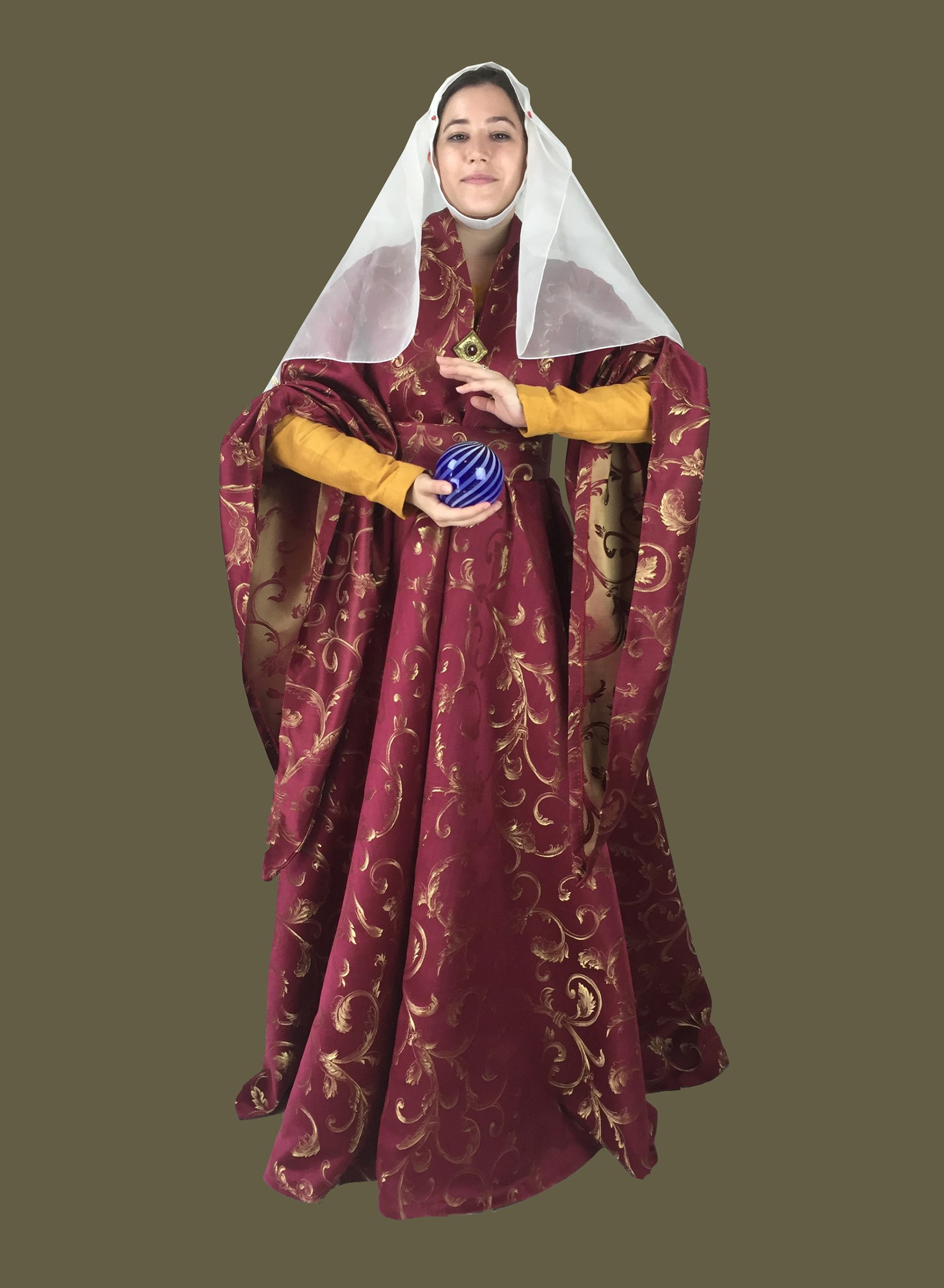 houppplelande_RedGldBrcd_fnt2